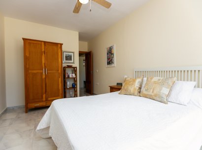 Semi - Detached Villa · Herverkoop - Torrevieja · Los Balcones · Alicante · Spanje