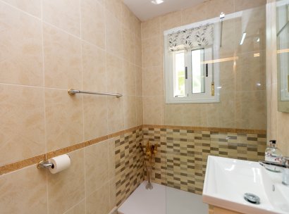 Semi - Detached Villa · Herverkoop - Torrevieja · Los Balcones · Alicante · Spanje