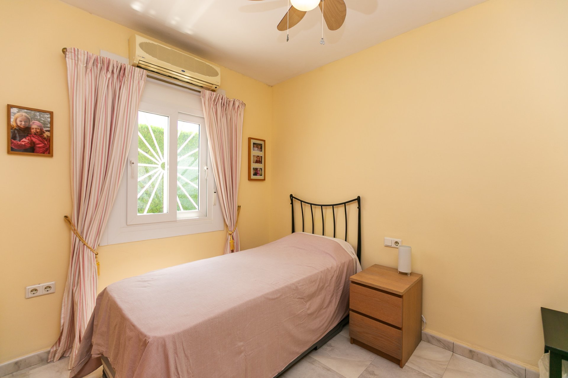 Reventa - Semi - Detached Villa - Torrevieja - Costa Blanca Sur