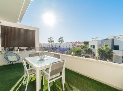 Bungalow · Herverkoop - Orihuela Costa · Villamartín · Alicante · Spanje