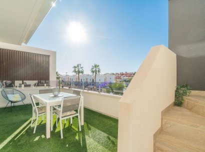 Bungalow · Herverkoop - Orihuela Costa · Villamartín · Alicante · Spanje