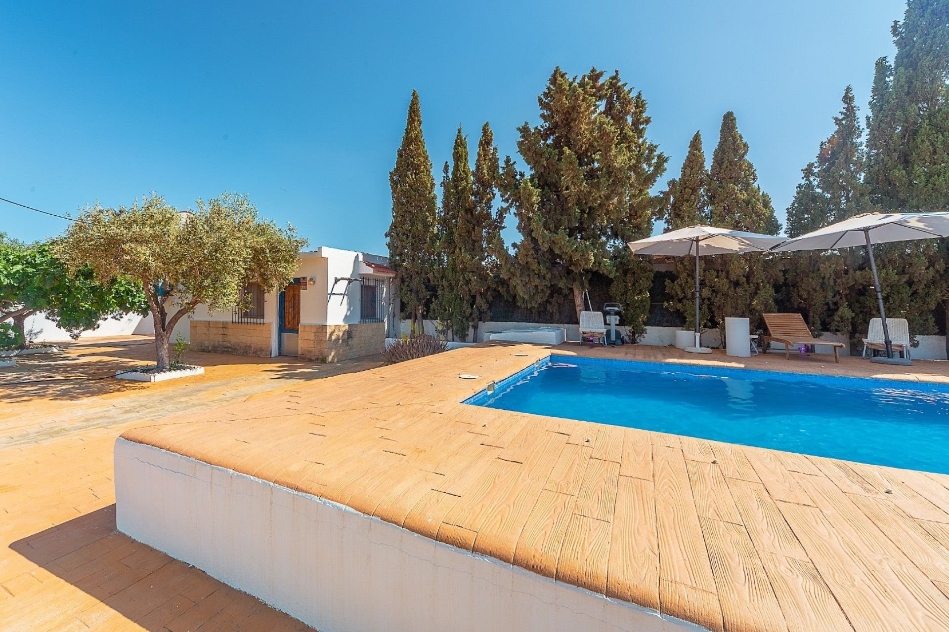 Herverkoop - Villa - San Vicente del Raspeig