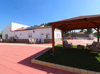 Country Property · Herverkoop - Benferri · Benferri - Country · Alicante · Spanje