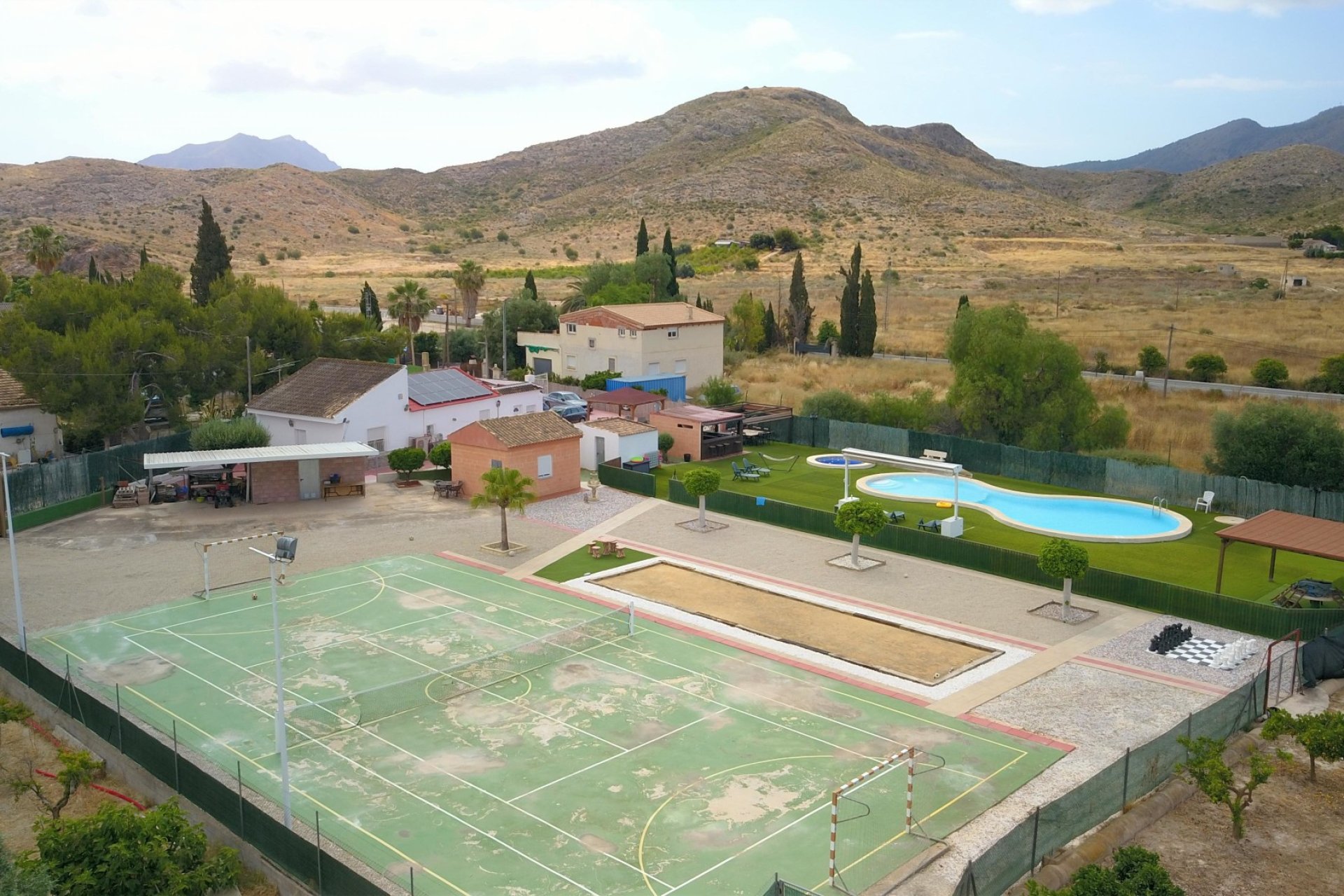 Herverkoop - Country Property - Benferri