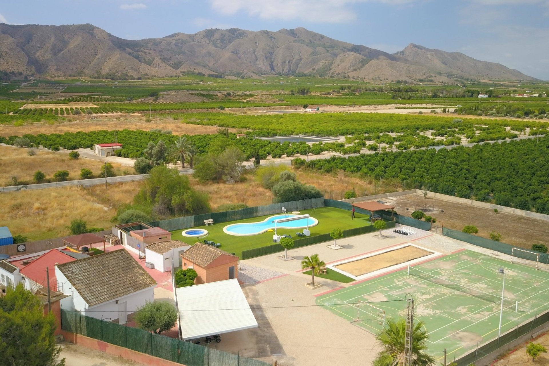 Herverkoop - Country Property - Benferri