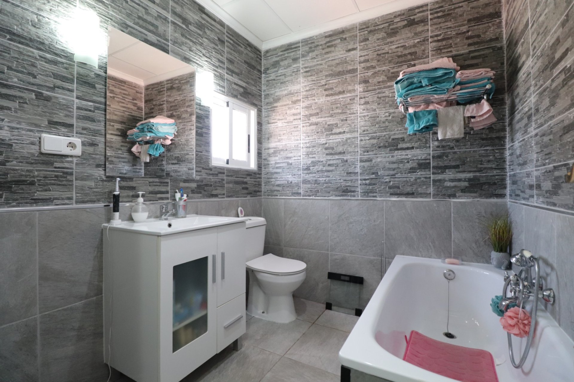 Herverkoop - Country Property - Benferri