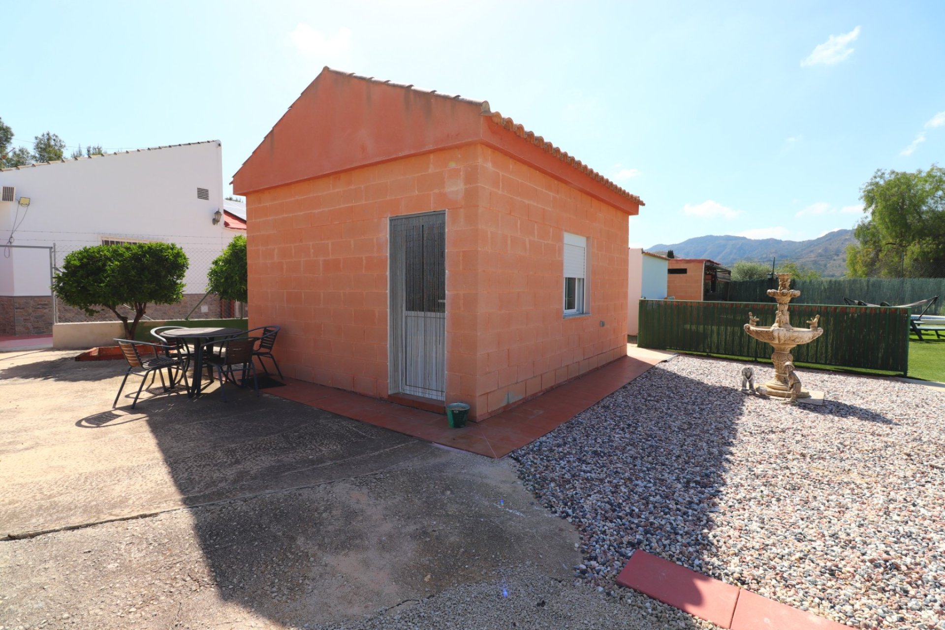 Herverkoop - Country Property - Benferri