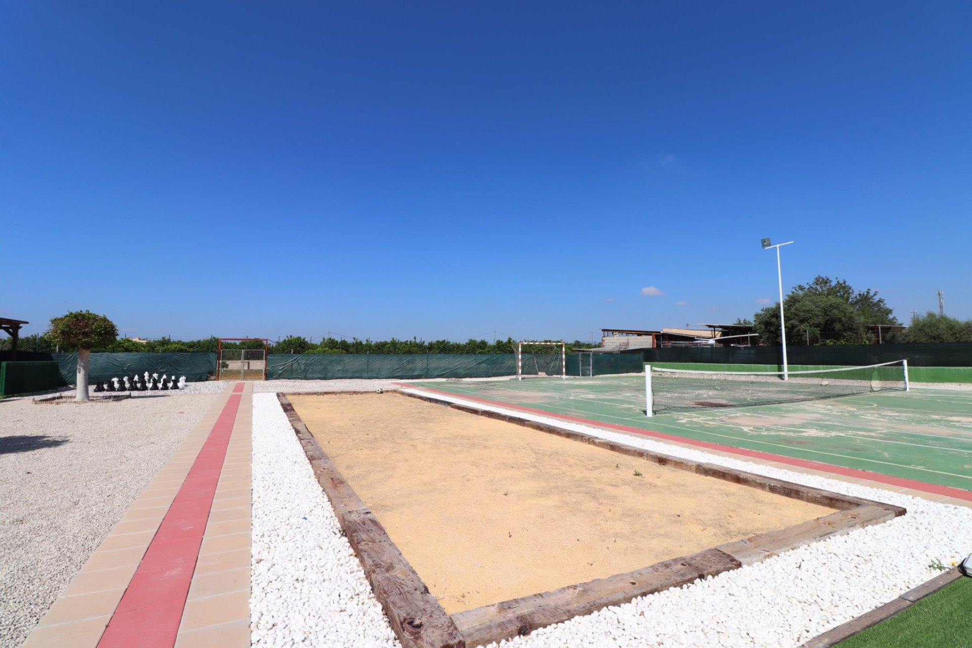 Herverkoop - Country Property - Benferri