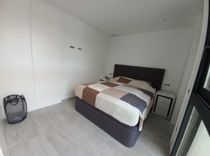 Villa · Herverkoop - San Miguel de Salinas · Alicante · Spanje