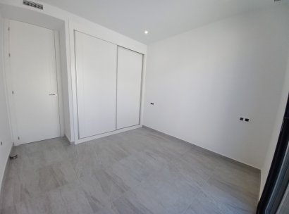 Villa · Herverkoop - San Miguel de Salinas · Alicante · Spanje
