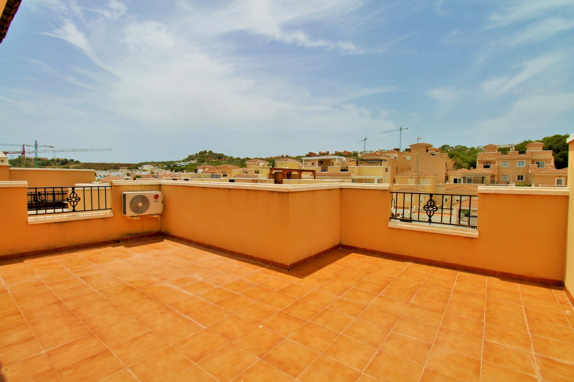 Reventa - Adosado - San Miguel de Salinas
