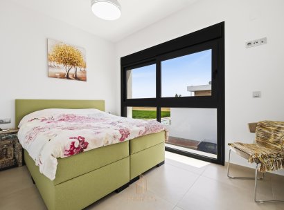 Villa · Herverkoop - Daya Vieja · Alicante · Spanje