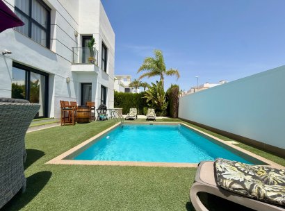 Villa · Herverkoop - Ciudad Quesada · Alicante · Spanje