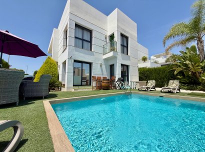 Villa · Herverkoop - Ciudad Quesada · Alicante · Spanje