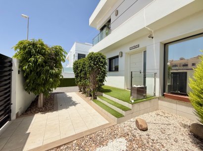 Villa · Herverkoop - Ciudad Quesada · Alicante · Spanje