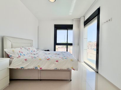 Villa · Herverkoop - Ciudad Quesada · Alicante · Spanje