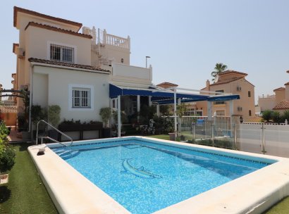 Vrijstaande villa · Herverkoop - Algorfa · Montebello · Alicante · Spanje