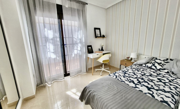 Herverkoop - 2. Town house / tussenwoning - San Miguel de Salinas - Costa Blanca Zuid