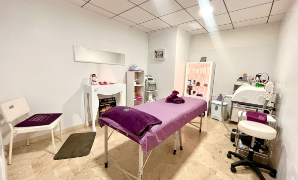 Herverkoop - Commercieel vastgoed - Villamartin - Costa Blanca Zuid