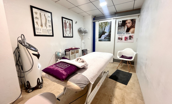 Herverkoop - Commercieel vastgoed - Villamartin - Costa Blanca Zuid