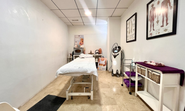 Herverkoop - Commercieel vastgoed - Villamartin - Costa Blanca Zuid