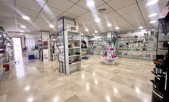 Herverkoop - Commercieel vastgoed - Villamartin - Costa Blanca Zuid