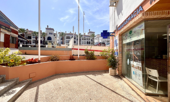 Herverkoop - Commercieel vastgoed - Villamartin - Costa Blanca Zuid