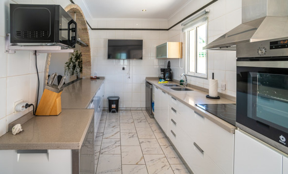 Herverkoop - 3. Halfvrijstaand huis - Torrevieja - Costa Blanca Zuid