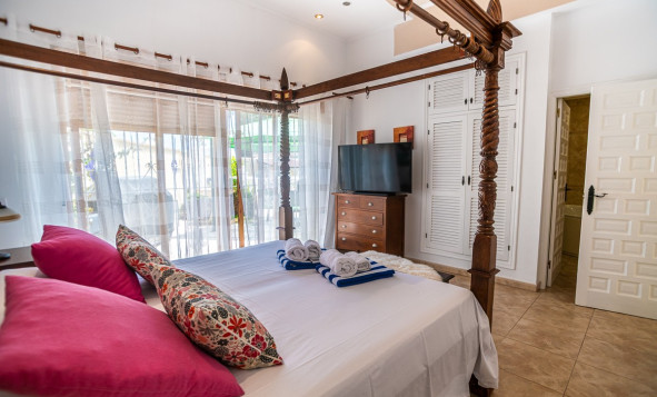 Herverkoop - 3. Halfvrijstaand huis - Torrevieja - Costa Blanca Zuid