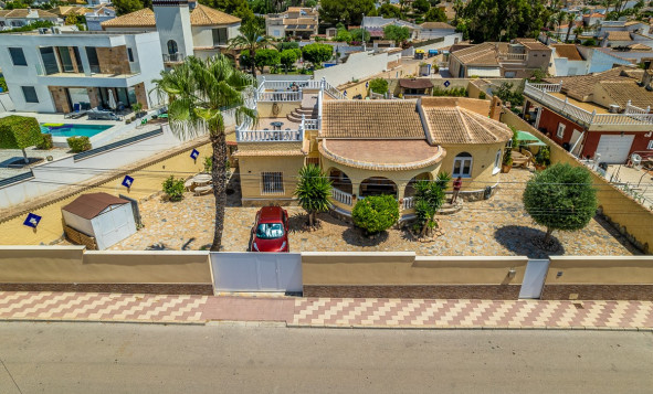 Herverkoop - 3. Halfvrijstaand huis - Torrevieja - Costa Blanca Zuid