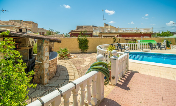 Herverkoop - 3. Halfvrijstaand huis - Torrevieja - Costa Blanca Zuid