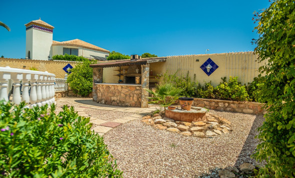 Herverkoop - 3. Halfvrijstaand huis - Torrevieja - Costa Blanca Zuid