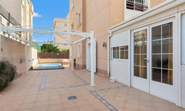 Resale - Apartment - Torrevieja