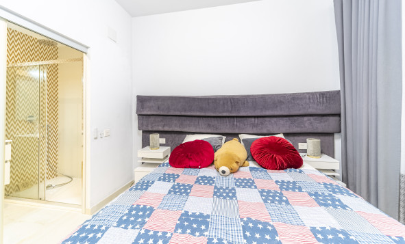 Herverkoop - 3. Halfvrijstaand huis - Orihuela Costa - Costa Blanca Zuid