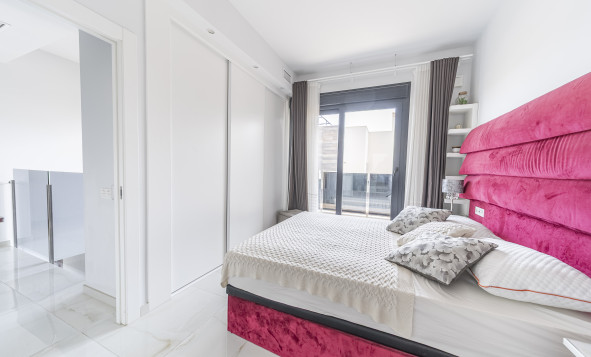 Herverkoop - 3. Halfvrijstaand huis - Orihuela Costa - Costa Blanca Zuid