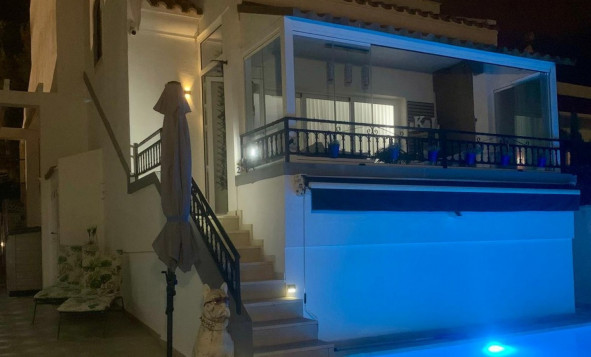 Herverkoop - 3. Halfvrijstaand huis - Orihuela Costa - Costa Blanca Zuid