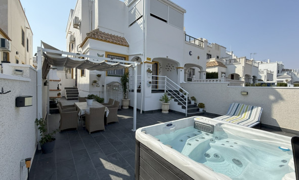 Herverkoop - 3. Halfvrijstaand huis - Orihuela Costa - Costa Blanca Zuid