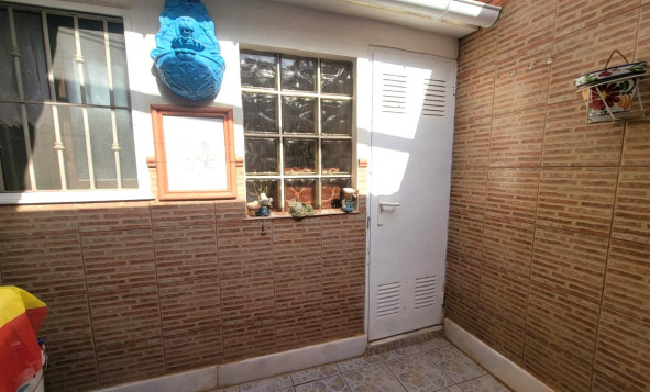 Resale - 1. Apartment / flat - Torrevieja - Costa Blanca South