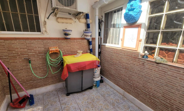 Resale - 1. Apartment / flat - Torrevieja - Costa Blanca South