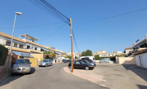 Resale - 1. Apartment / flat - Torrevieja - Costa Blanca South