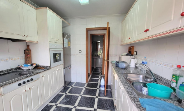 Herverkoop - 1. Appartement / flat - Torrevieja - Costa Blanca Zuid