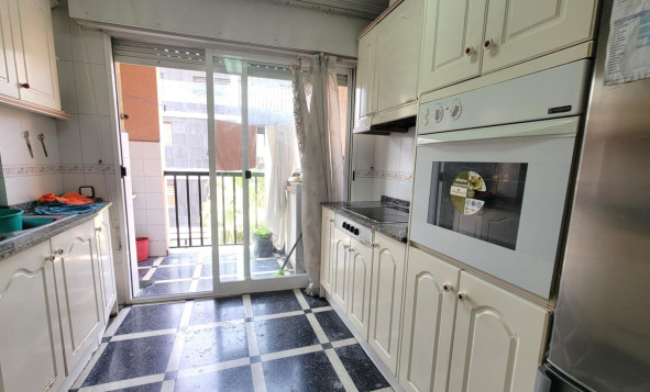 Herverkoop - 1. Appartement / flat - Torrevieja - Costa Blanca Zuid