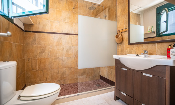 Herverkoop - 3. Halfvrijstaand huis - Torrevieja - Costa Blanca Zuid