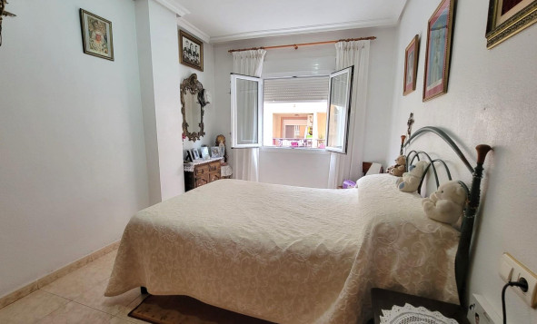 Herverkoop - 1. Appartement / flat - Torrevieja - Costa Blanca Zuid