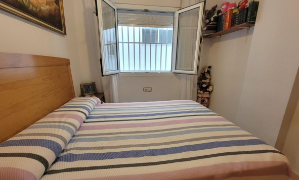 Herverkoop - 1. Appartement / flat - Torrevieja - Costa Blanca Zuid