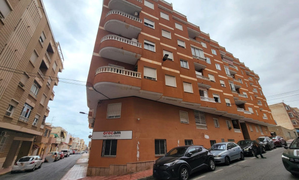 Herverkoop - 1. Appartement / flat - Torrevieja - Costa Blanca Zuid