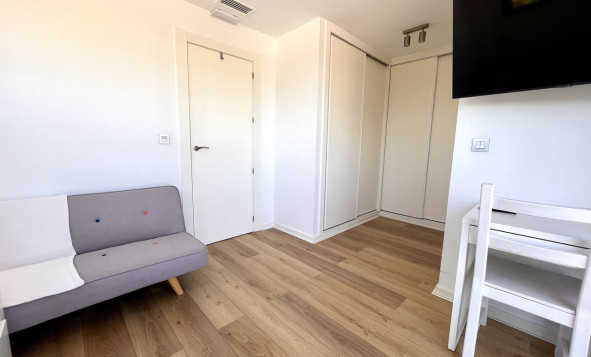 Herverkoop - 3. Halfvrijstaand huis - Torre de la Horadada - Costa Blanca Zuid