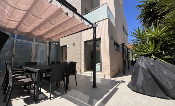 Herverkoop - 3. Halfvrijstaand huis - Torre de la Horadada - Costa Blanca Zuid