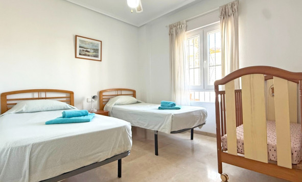 Reventa - 1. Apartamento / piso - Orihuela Costa - Costa Blanca Sur