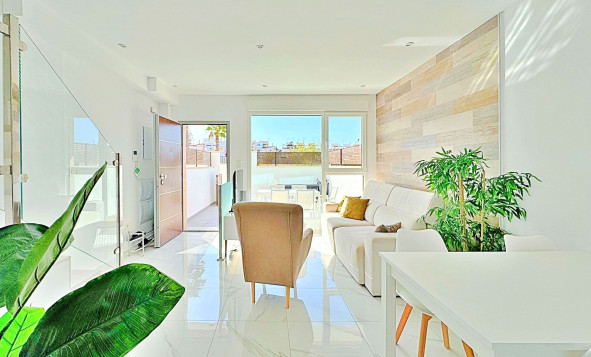 Herverkoop - 2. Town house / tussenwoning - Torrevieja - Costa Blanca Zuid